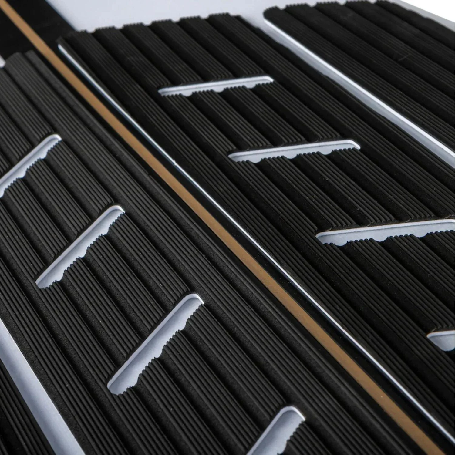 Ronix Wave King XL Surfer Flyweight Wakesurf Board 2026 - Image 6